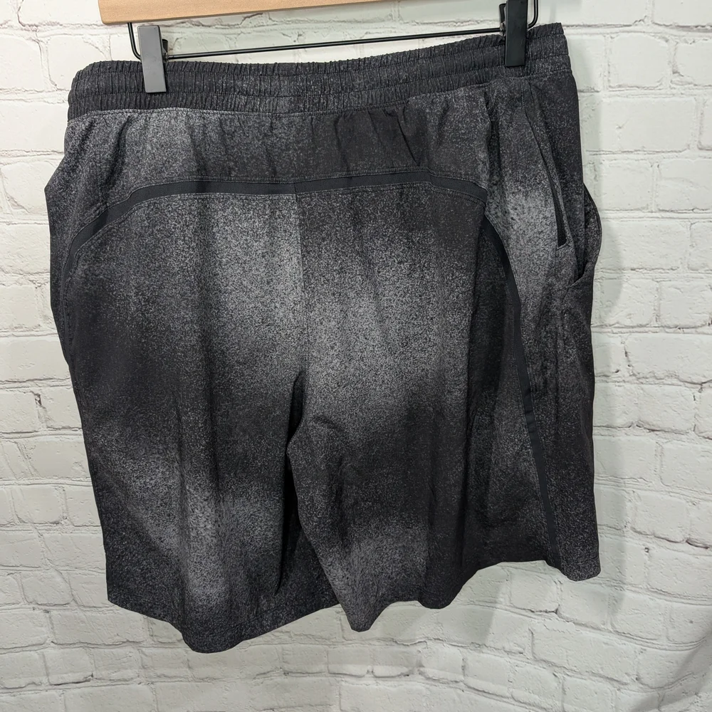 lululemon athletica Black Athletic Shorts - Picture 2 of 5